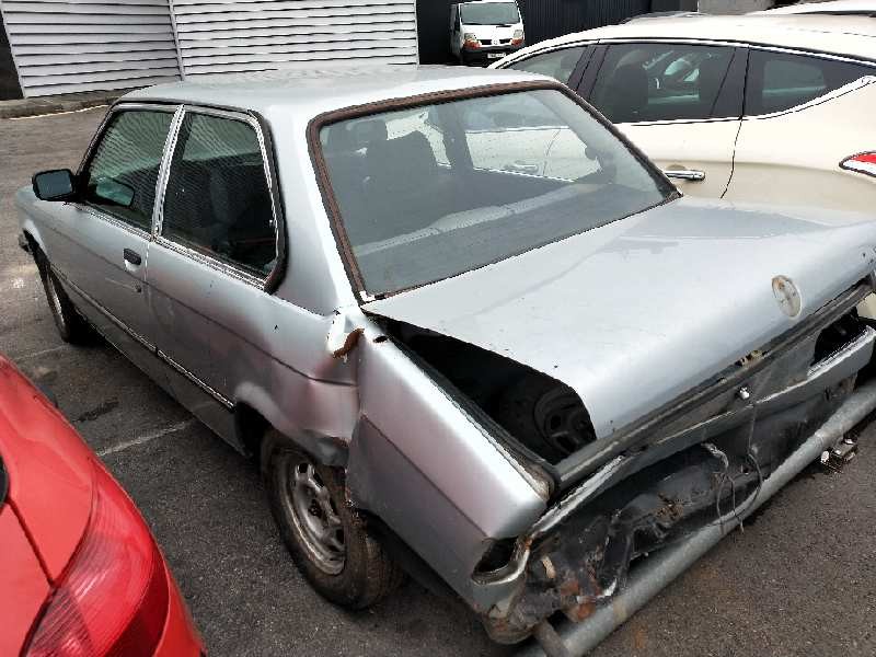bmw serie 3 (e21) del año 1981