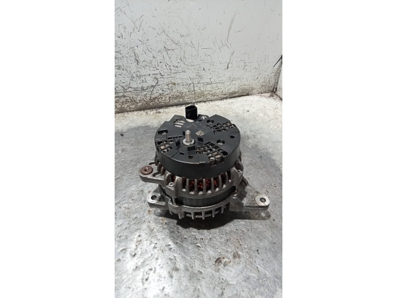 Recambio de alternador para mercedes clase gla (w156) gla 200 cdi (156.908) referencia OEM IAM 0125711028 A0009063322 