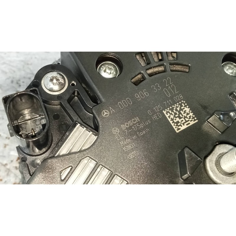 Recambio de alternador para mercedes clase gla (w156) gla 200 cdi (156.908) referencia OEM IAM 0125711028 A0009063322 