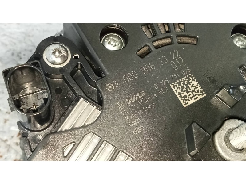 Recambio de alternador para mercedes clase gla (w156) gla 200 cdi (156.908) referencia OEM IAM 0125711028 A0009063322 