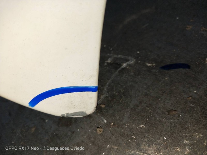 Recambio de capot para audi coupe (8b3) básico referencia OEM IAM   