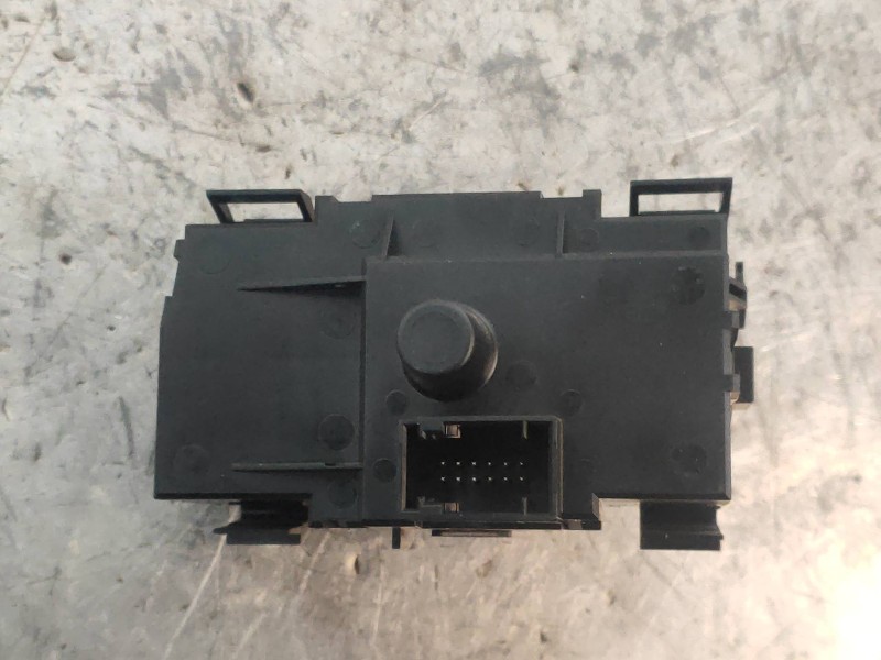 Recambio de mando luces para bmw x1 (e84) xdrive 23d referencia OEM IAM 693279604 33600201 1017501 