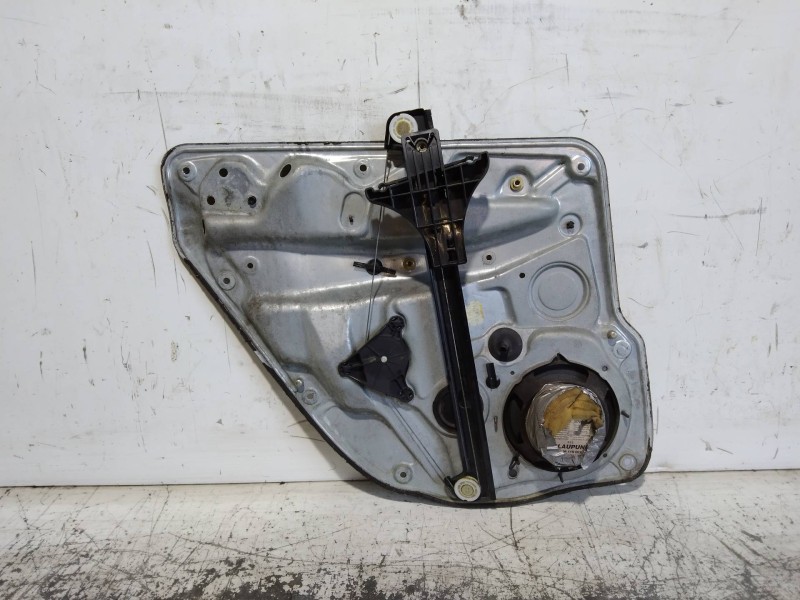 Recambio de elevalunas trasero derecho para volkswagen golf iv berlina (1j1) básico referencia OEM IAM 1J4839756A 1J4839730C 5P