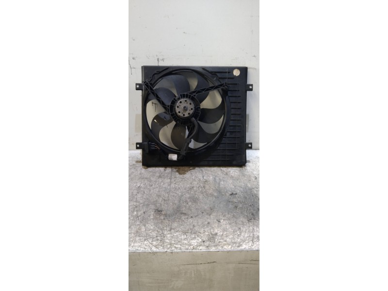 Recambio de electroventilador para volkswagen golf iv berlina (1j1) básico referencia OEM IAM 1J0121207  