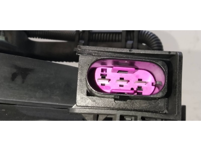 Recambio de electroventilador para volkswagen golf iv berlina (1j1) básico referencia OEM IAM 1J0121207  