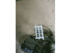 Recambio de motor cierre centralizado trasero derecho para mazda 323 berlina f/s (bj) 1.9 f sportive referencia OEM IAM   5P 2