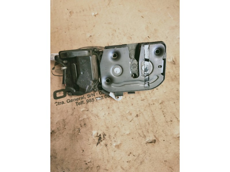 Recambio de motor cierre centralizado delantero derecho para mazda 323 berlina f/s (bj) 1.9 f sportive referencia OEM IAM   5P