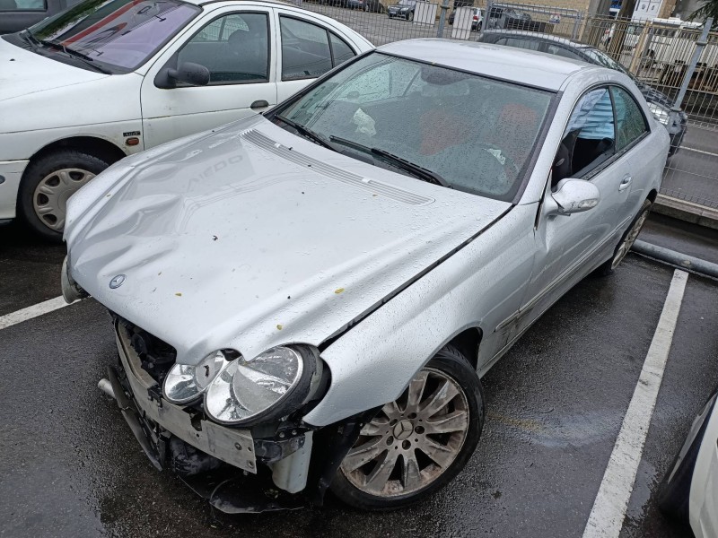 mercedes clase clk (w209) coupe del año 2005