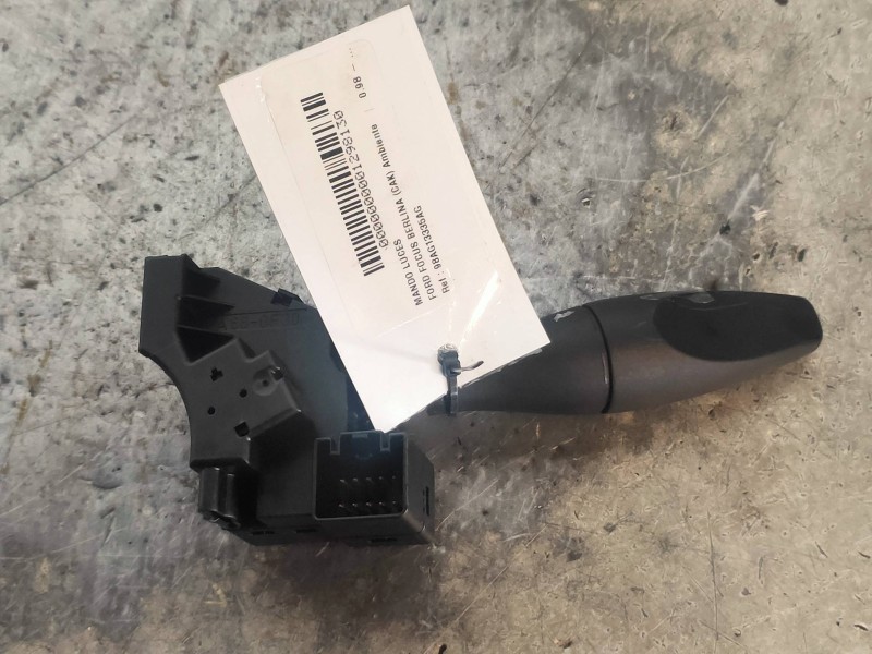 Recambio de mando luces para ford focus berlina (cak) ambiente referencia OEM IAM 98AG13335AG  