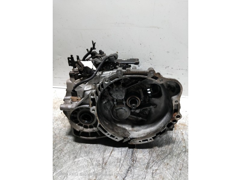 Recambio de caja cambios para kia carens (un) active referencia OEM IAM S720JC 017706 