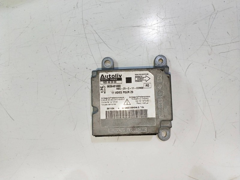 Recambio de kit airbag para peugeot 607 (s2) titanio pack referencia OEM IAM   