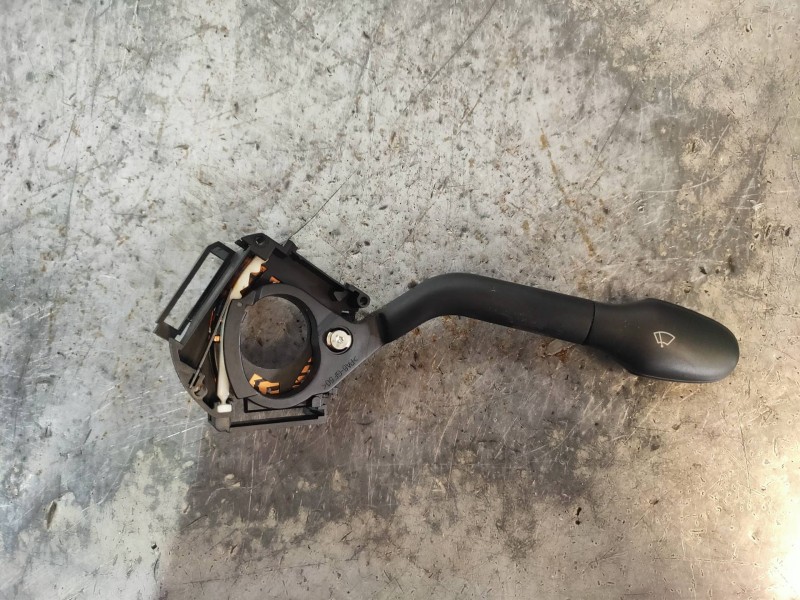 Recambio de mando limpia para seat ibiza (6k) básico referencia OEM IAM   