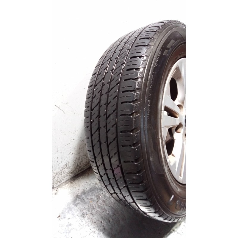 Recambio de juego llantas para kia sportage business 2wd referencia OEM IAM  CUBIERTAS 215/70/16