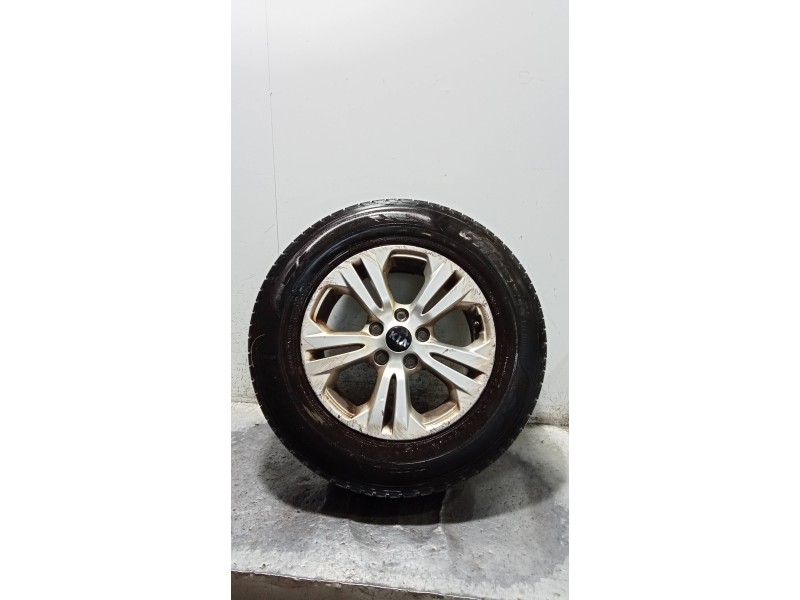 Recambio de juego llantas para kia sportage business 2wd referencia OEM IAM  CUBIERTAS 215/70/16