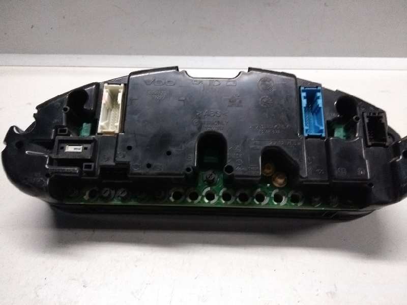 Recambio de cuadro instrumentos para bmw serie 3 compacto (e36) 1.7 turbodiesel cat referencia OEM IAM 110008831049A 62116903042