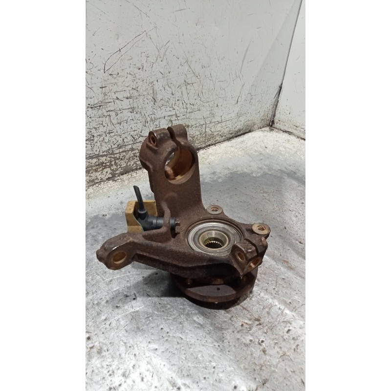 Recambio de mangueta delantera izquierda para citroen xsara berlina 1.6i 16v premier referencia OEM IAM   