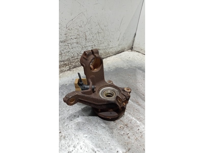 Recambio de mangueta delantera izquierda para citroen xsara berlina 1.6i 16v premier referencia OEM IAM   