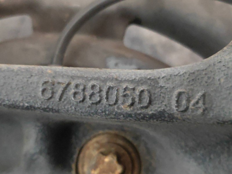 Recambio de mangueta trasera derecha para bmw x1 (e84) xdrive 23d referencia OEM IAM 678805004  