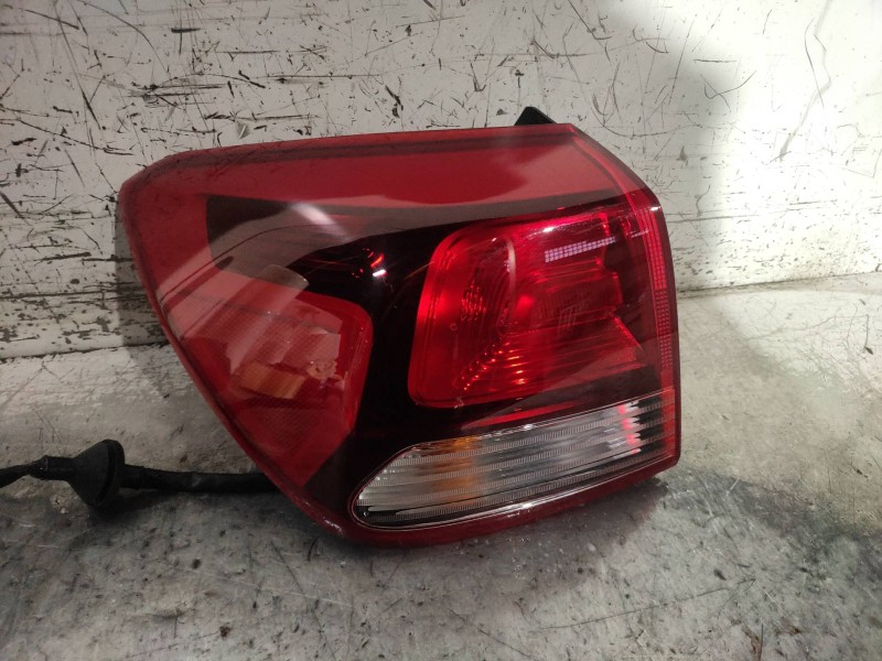 Recambio de piloto trasero izquierdo para kia rio (yb) attract referencia OEM IAM   