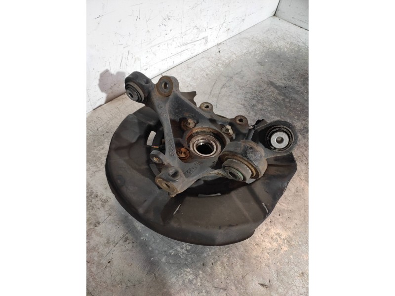 Recambio de mangueta trasera izquierda para bmw x1 (e84) xdrive 23d referencia OEM IAM 67880490  