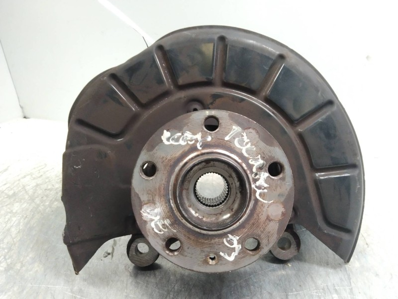 Recambio de mangueta delantera derecha para volkswagen touran (1t2) traveller bluemotion referencia OEM IAM   