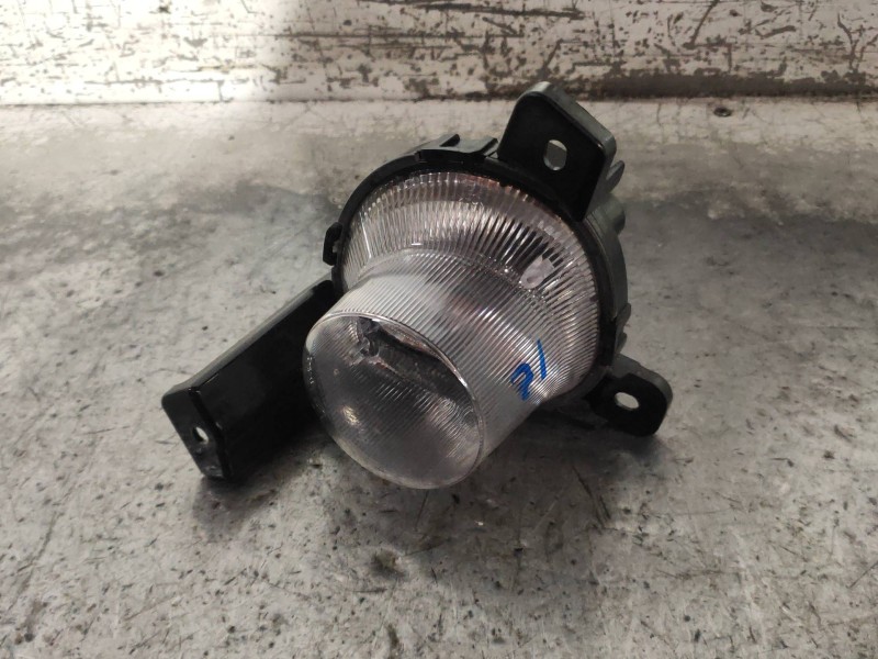 Recambio de faro antiniebla izquierdo para kia rio (yb) attract referencia OEM IAM   