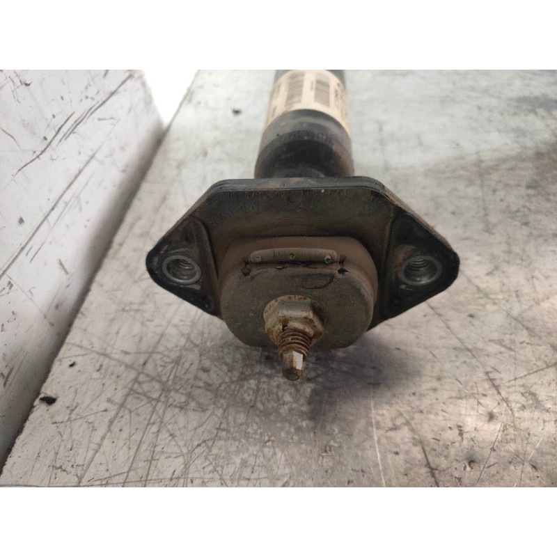 Recambio de amortiguador trasero izquierdo para bmw x1 (e84) xdrive 23d referencia OEM IAM 33526788496  
