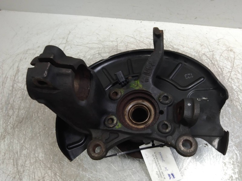 Recambio de mangueta delantera derecha para volkswagen touran (1t1) 2.0 tdi referencia OEM IAM   