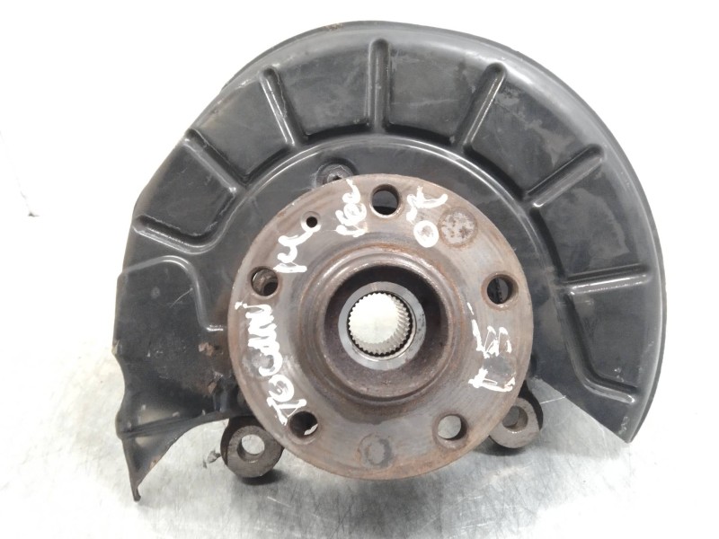 Recambio de mangueta delantera derecha para volkswagen touran (1t2) highline referencia OEM IAM   