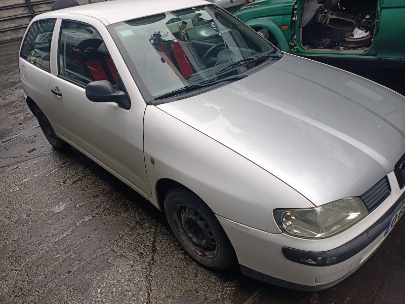 seat ibiza (6k1) del año 2000