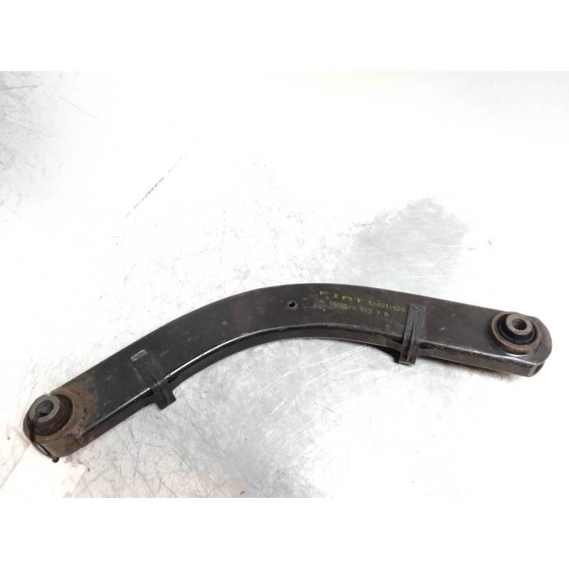 Recambio de tirante trasero derecho para fiat croma (194) 1.9 8v jtd cat (939a1000 / 192a8000) referencia OEM IAM   