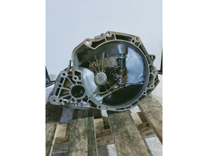 Recambio de caja cambios para opel astra f berlina gl referencia OEM IAM F13W374 06141 W374 5V