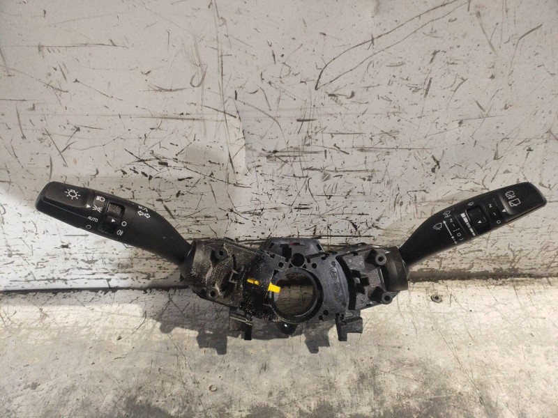 Recambio de mando luces para kia rio (yb) attract referencia OEM IAM 93403H8850  