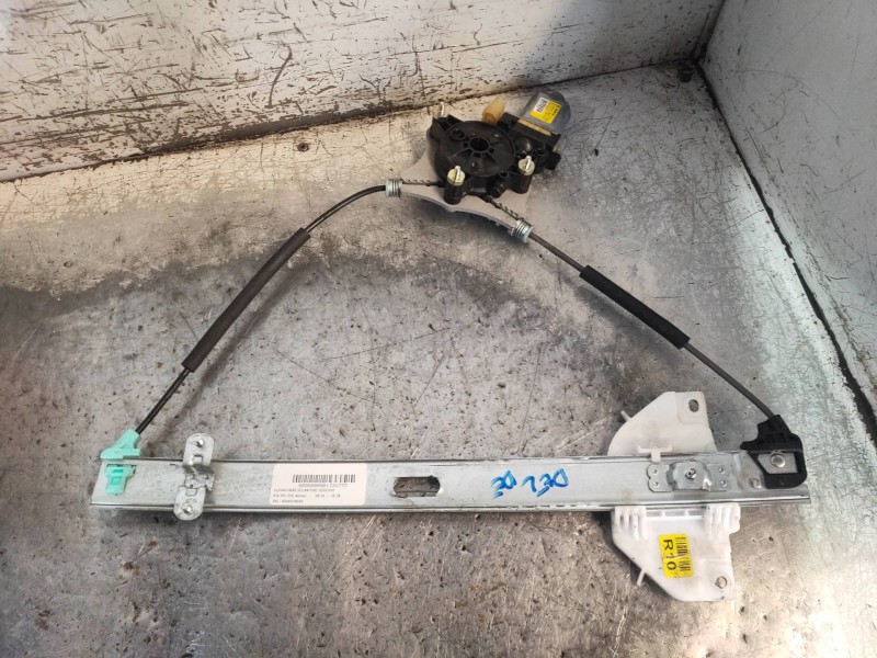 Recambio de elevalunas delantero derecho para kia rio (yb) attract referencia OEM IAM 82460H8000  