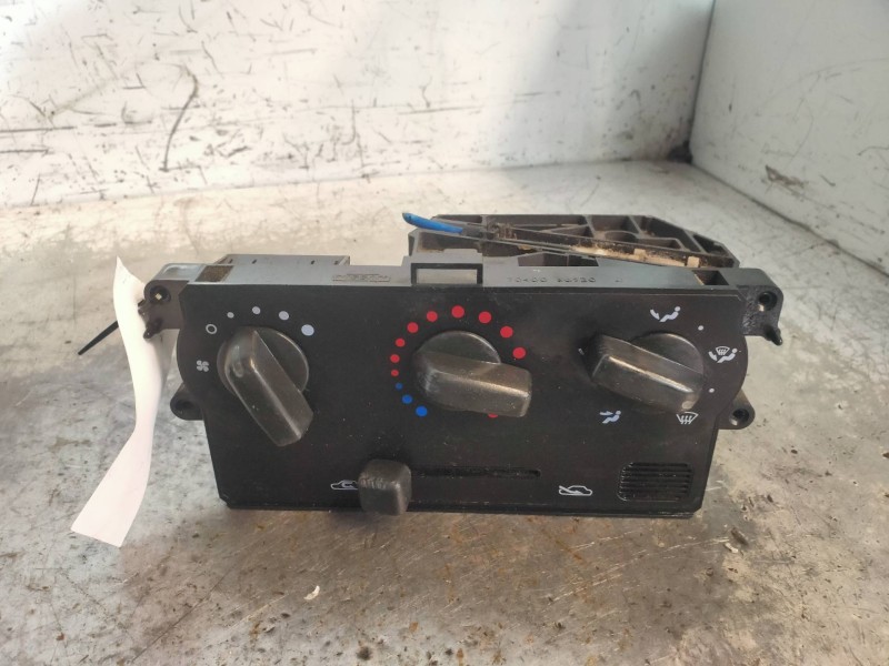 Recambio de mando calefaccion / aire acondicionado para nissan micra (k11) básico (k11) referencia OEM IAM 7040030720  