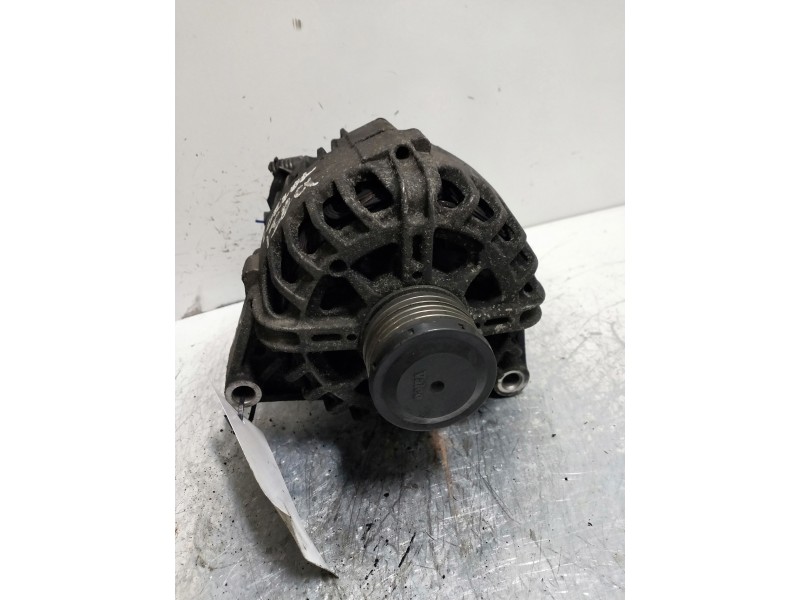 Recambio de alternador para smart forfour cdi (50kw) referencia OEM IAM   