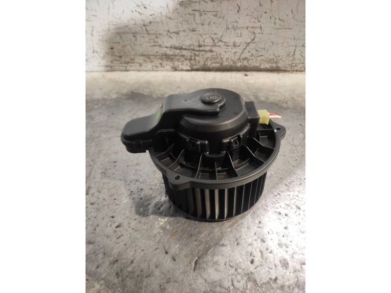 Recambio de motor calefaccion para kia rio (yb) attract referencia OEM IAM F00S3B2570 97113H8000 