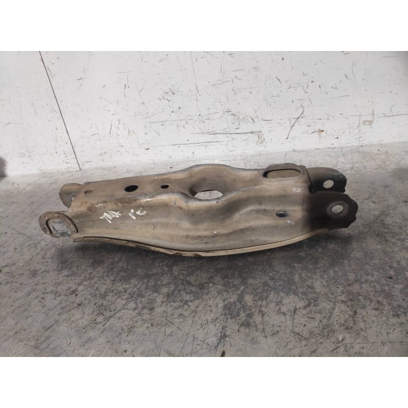 Recambio de brazo suspension superior trasero izquierdo para bmw x1 (e84) xdrive 23d referencia OEM IAM   