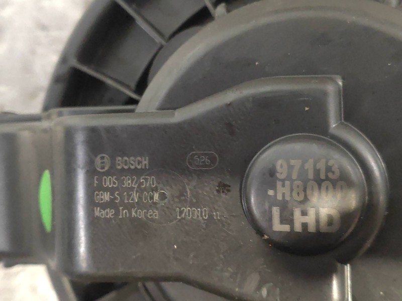 Recambio de motor calefaccion para kia rio (yb) attract referencia OEM IAM F00S3B2570 97113H8000 