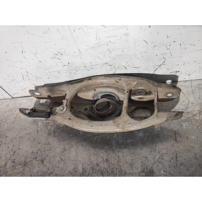 Recambio de brazo suspension superior trasero izquierdo para bmw x1 (e84) xdrive 23d referencia OEM IAM   