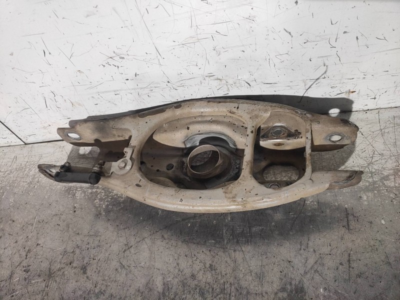 Recambio de brazo suspension superior trasero izquierdo para bmw x1 (e84) xdrive 23d referencia OEM IAM   