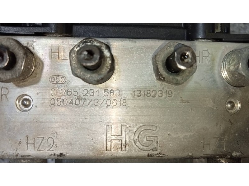 Recambio de abs para opel meriva cosmo referencia OEM IAM 0265231583 13182319 0265800443