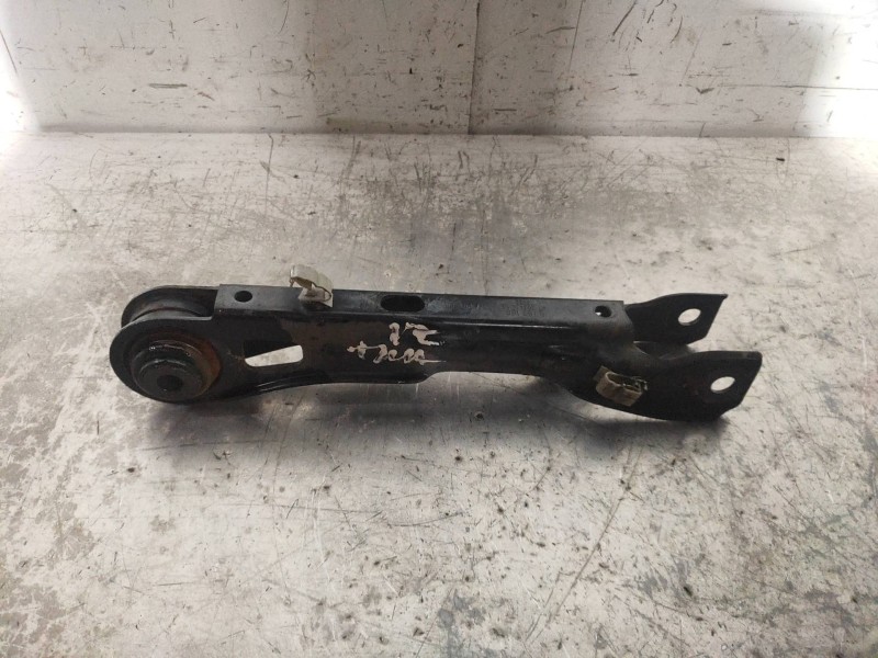 Recambio de tirante trasero izquierdo para bmw x1 (e84) xdrive 23d referencia OEM IAM 6782168  