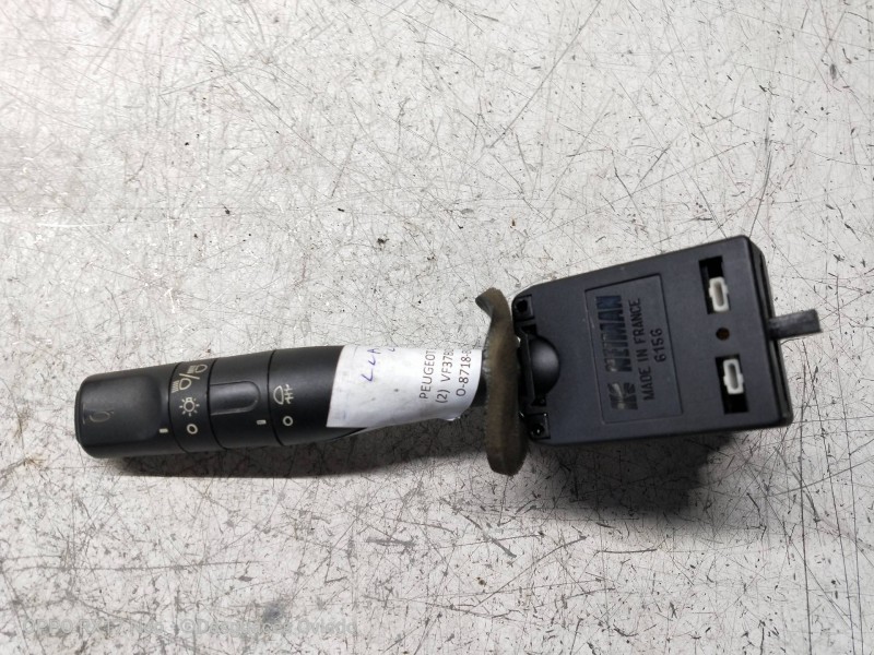 Recambio de mando luces para peugeot 306 berlina 3/4/5 puertas (s2) graffic referencia OEM IAM 96236415ZL  