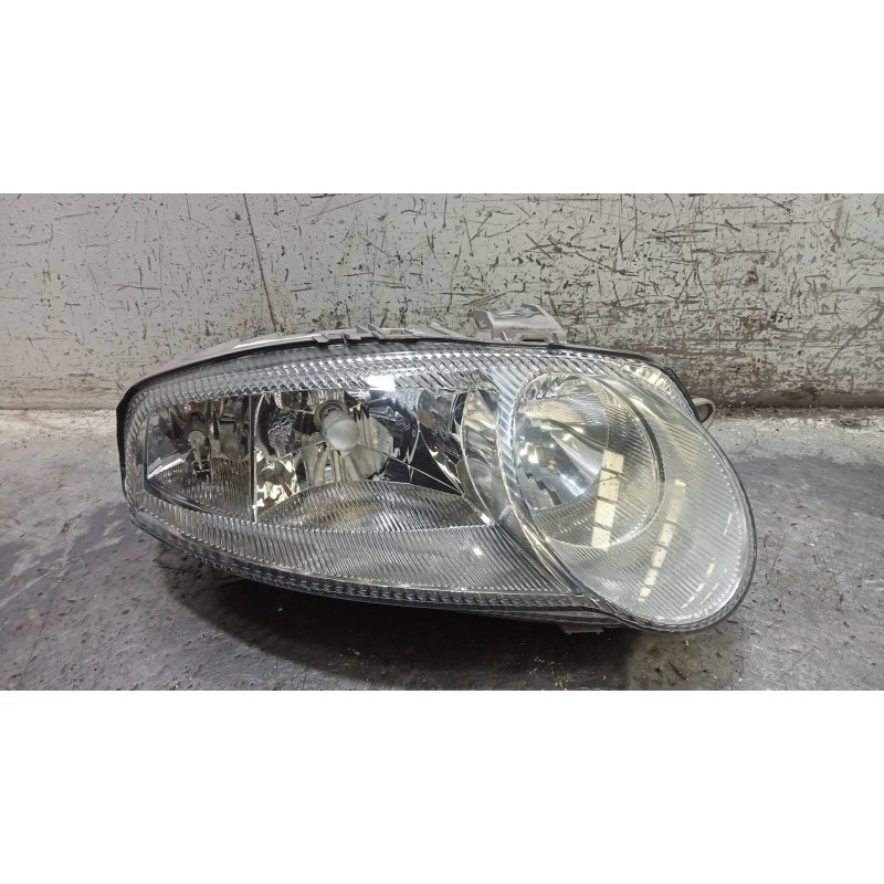 Recambio de faro derecho para alfa romeo 147 (190) 1.6 t.spark eco distinctive referencia OEM IAM 46826194  