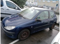 peugeot 206 berlina del año 2001