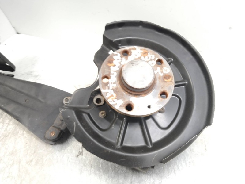 Recambio de mangueta trasera izquierda para volkswagen touran (1t3) advance referencia OEM IAM   