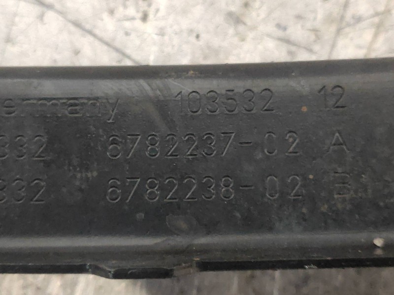 Recambio de tirante trasero derecho para bmw x1 (e84) xdrive 23d referencia OEM IAM 678223702 678223802 