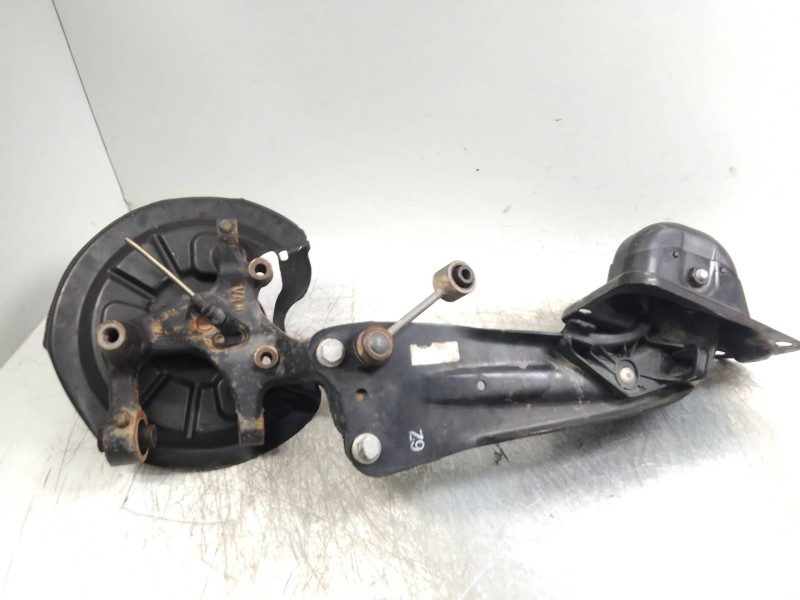 Recambio de mangueta trasera izquierda para volkswagen touran (1t3) advance referencia OEM IAM   