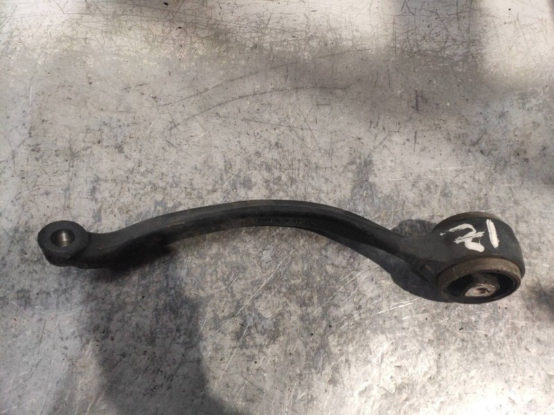 Recambio de brazo suspension inferior delantero izquierdo para bmw x1 (e84) xdrive 23d referencia OEM IAM 6768983  